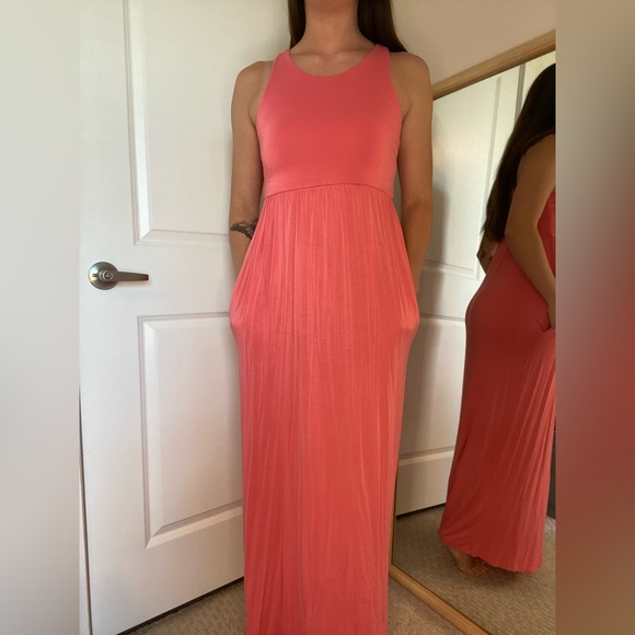 ☀️ 6 for $26 ☀️ Coral Maxi Dress - Picture 1 of 7